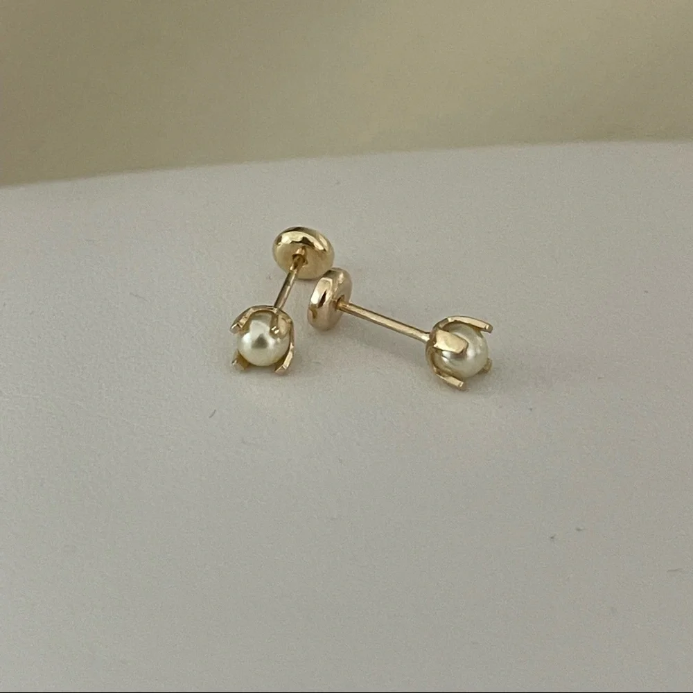18k Gold Filled Baby Girl Pearl Stud Earrings